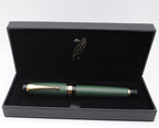 xixixiaozhu Metal Big Fountain Pen Set Medium Nib 0.7mm, Includes Ink Refill Converter, 5 Ink Cartridges & Gift Box (Medium Nib 0.7mm, Matte Green)