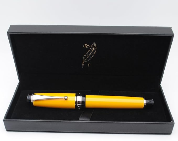 xixixiaozhu Metal Big Fountain Pen Set Medium Nib 0.7mm, Includes Ink Refill Converter, 5 Ink Cartridges & Gift Box (Medium Nib 0.7mm, Yellow with Silvery Clip)