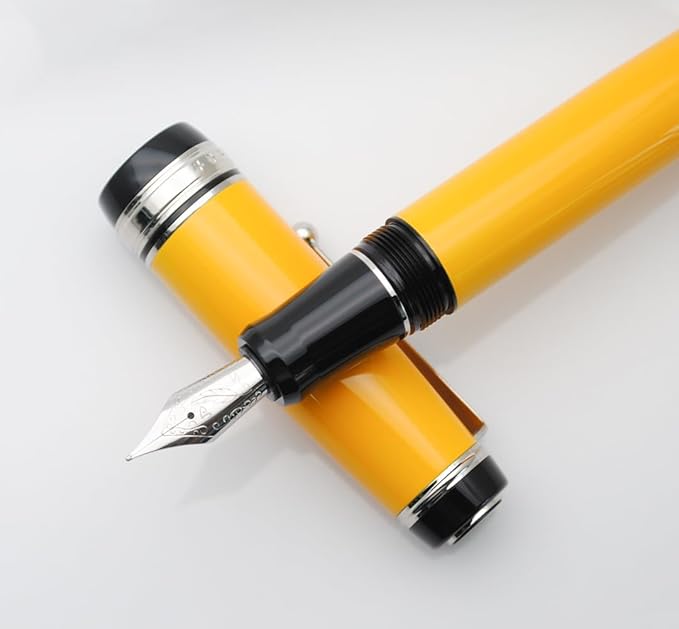 xixixiaozhu Metal Big Fountain Pen Set Medium Nib 0.7mm, Includes Ink Refill Converter, 5 Ink Cartridges & Gift Box (Medium Nib 0.7mm, Yellow with Silvery Clip)
