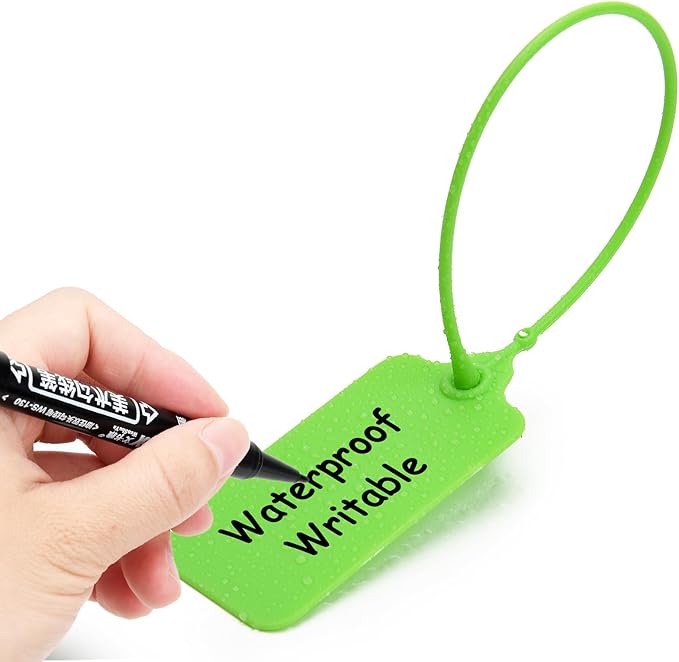 50 Green Blank Plastic Tags for Labeling Waterproof Hanging Labels Writable Tags Seal Plastic Marking Label for Clothes Bags Keys Inventory with One Marker Pen