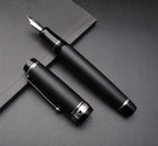 xixixiaozhu Metal Big Fountain Pen Set Medium Nib 0.7mm, Includes Ink Refill Converter, 5 Ink Cartridges & Gift Box (Medium Nib 0.7mm, Matte Black with Silvery Clip)