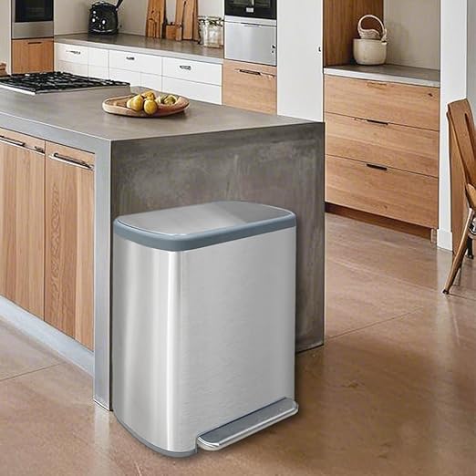 JM ·YIPENG Dual Trash Can Stainless Steel Recycle Bins for Kitchen, 16 Gallon Dual Compartment Recycling Trash Can with Soft-Close Lid and Removable Liner Buckets for Kitchen, Living Room, Sliver