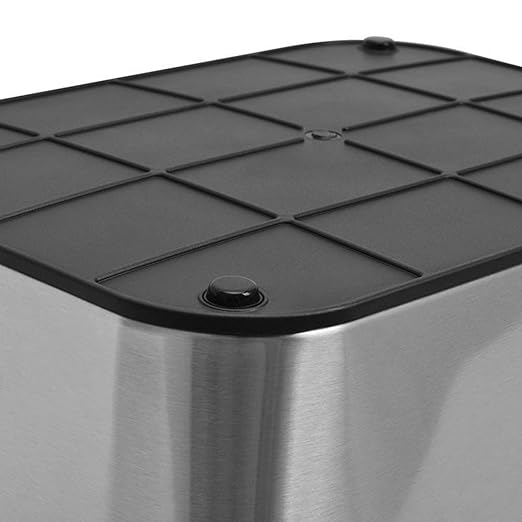 Dullrout Compost Bin for Countertop, Compost Bucket Indoor Sealed, Food Waste Caddy, 1.13 Gallon Kitchen Compost Container with Lid, Compact and Easy Clean, Black Matte