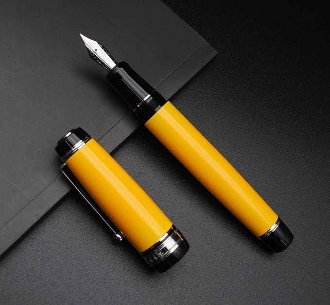 xixixiaozhu Metal Big Fountain Pen Set Medium Nib 0.7mm, Includes Ink Refill Converter, 5 Ink Cartridges & Gift Box (Medium Nib 0.7mm, Yellow with Silvery Clip)