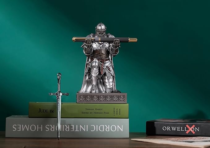 HDMbigmi King's Guard Leader Cloak Warrior Knight Pen Holder Mobile Phone Stand, Ornament Knight Statue, Pen Stand Paperweight for Office and Home (Silver)