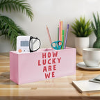 Exqcom Pink Positive Quotes Makeup Brush Holder, Pink Preppy Toothbrush Holders for Girls Bathroom, How Lucky Are We Pen Holder Organizer for Dorm Bedroom Desk Accessories