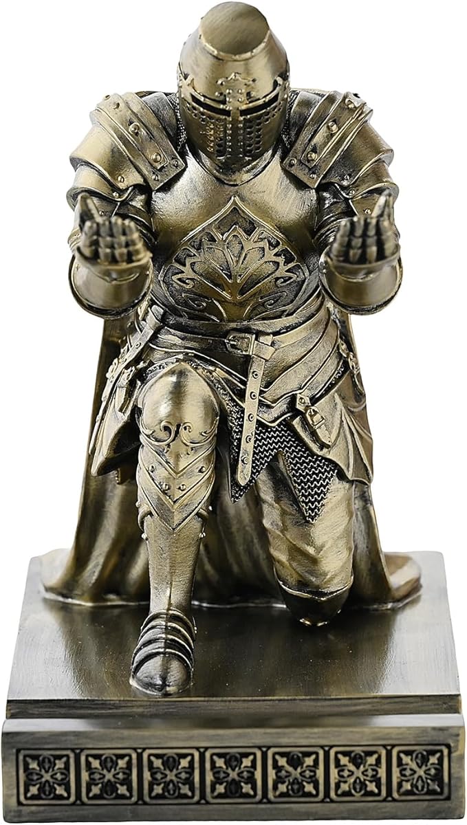 NCQIXIAO Medieval Templar Vanguard Officer Knight Pen Holder Pen Stand Desk Organizers and Accessories Resin Mobile Phone Stand as Gift for Office and Home Desk Organizer (Bronze)