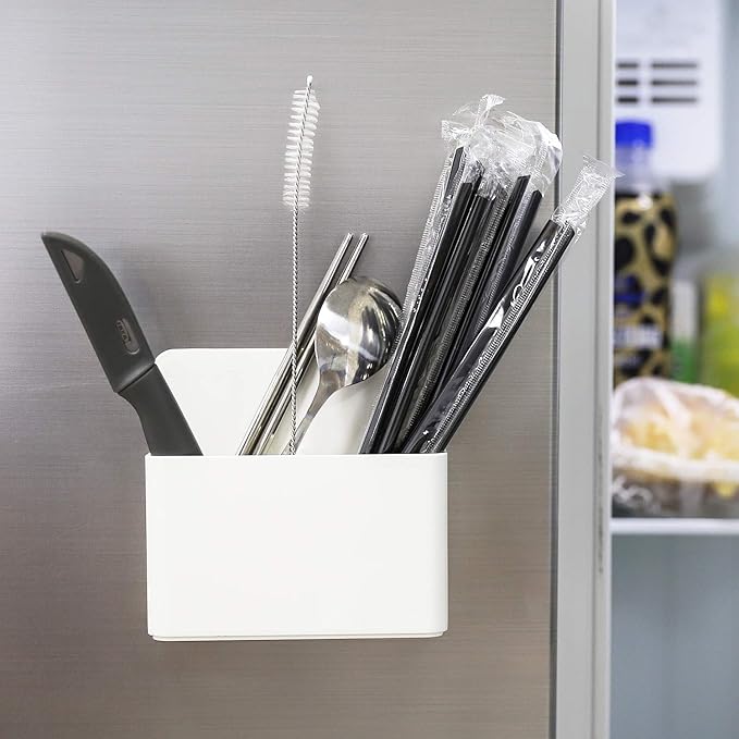 MoKo Pack of 2 Magnetic Dry Erase Marker Holder, Pen Pencil Holder Storage Organizer for Whiteboard, Refrigerator and Other Magnetic Surfaces, White
