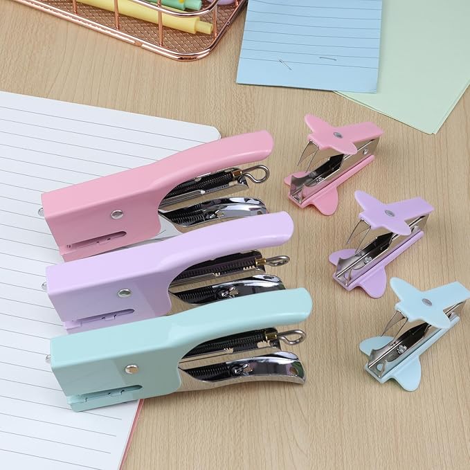 Aacehlh Small Hand-held Stapler Set, 15 Sheet Capacity, Includes 750Pcs Staples and A Staple Remover, Mini Desktop Stapler for Office, School, Home or Travel Use. (Mint Green)