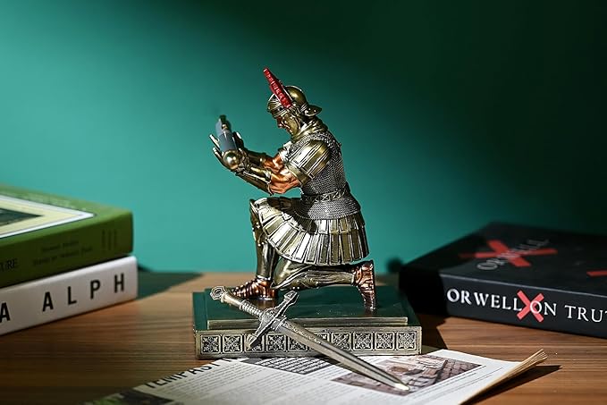 HDMbigmi Roman Legion Soldier Knight Pen Holder Pen Stand Desk Organizers and Accessories for Office and Home(Bronze)