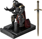NCQIXIAO Medieval Templar Vanguard Officer Knight Pen Holder Pen Stand Desk Organizers and Accessories Resin Mobile Phone Stand as Gift for Office and Home Desk Organizer (Iron)