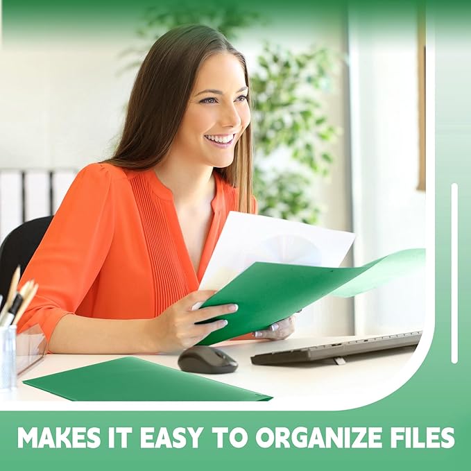 Henoyso 18 Pcs Plastic Folders with Clear Front Pockets Heavy Duty File Folders with 2 Pockets and Card Slot for Student Communication School Office Presentation Report (Green)