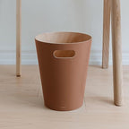Umbra Woodrow Trash Can 2-Gallon (7.5 L) Capacity, Sierra