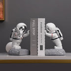 Kakizzy Book End Holder, Astronaut Bookends Outer Space Themed Astronaut Figurine Decorative Book Stoppers to Hold Books Heavy Duty Bookshelf Ends for Kids Rooms Space Decor Bookends (A-Silver Color)