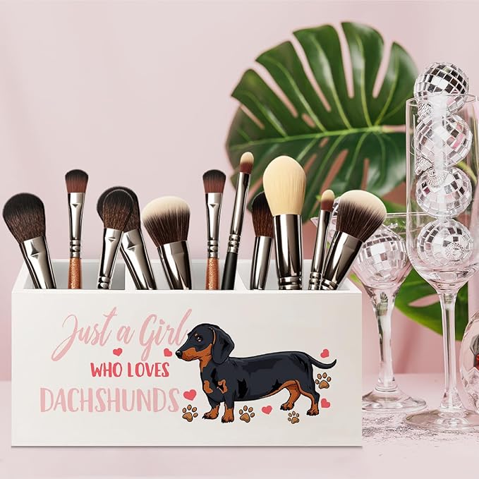 URLLUAE Dachshund Lover Gifts for Women Girls Wooden Pen Pencil Holder for Office Desk Accessories, Just a Girl Who Loves Dachshund Makeup Brush Toothbrush Holder Organizer for Bathroom