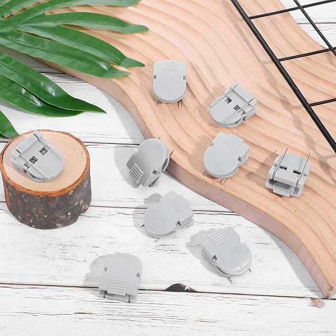 WJIAAA Cubicle Clips, 15pcs Gray Plastic Cubicle Pins Hooks for Fabric Walls Panel Push Pin Partition Panel Wall Clip Picture Hangers for Hanging Photos, Notes, Memos, Data Cables Office Accessories