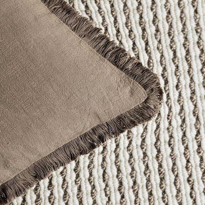 Foindtower Set of 2 Decorative Linen Fringe Throw Pillow Covers Cozy Farmhouse Boho Cushion Cover with Tassels Soft Accent Pillowcase for Couch Sofa Bed Living Room Home Decor 20×20 Inch Light Brown