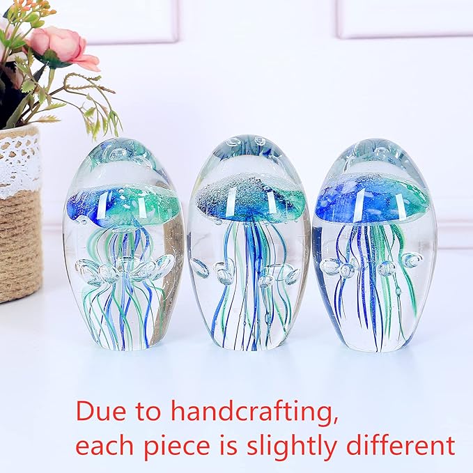 EUSTUMA Hand Blown Glass Jellyfish Figurine Ornament,Sea Animal Ornament for Fish Tank Aquarium,Sea Animals Collection for Birthday Gift,Office Glass Paperweight for Desk.