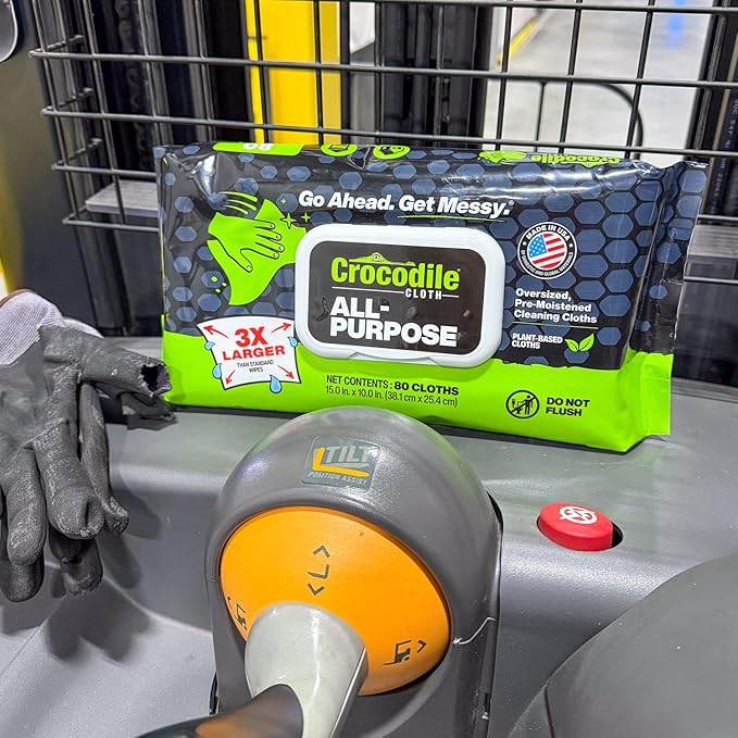 Crocodile Cloth All-Purpose Cleaning Wipes – 8 Pack/640 Total Count, 15"x10" Extra Large Plant-Based Disposable Cloths – Moist, Absorbent, Safe on Skin, Multi-Surface Use