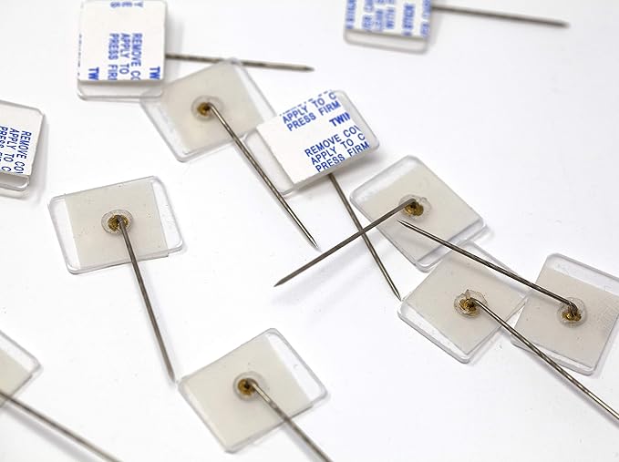 Cubicle Pins | Partition Pins | Decor Pins for Office Cubicle - Value Pack of 500 Fabric Pins for Furniture, Office Signs and Fabric Mounting | Made in The USA
