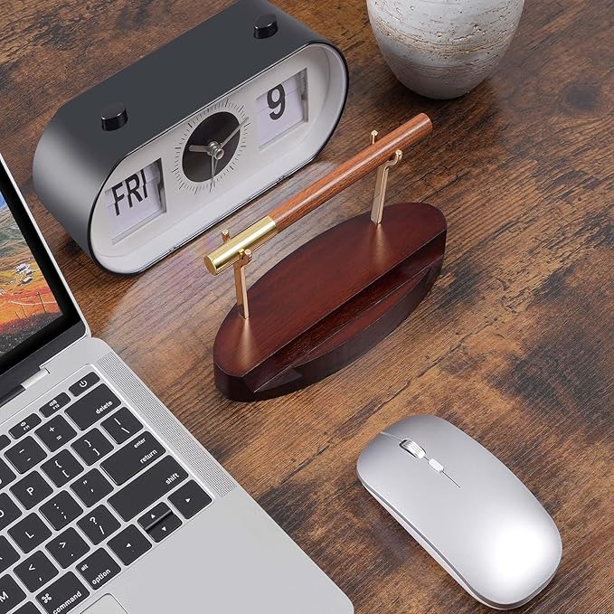 Htoxsdc Pen Holder Desk Organizers and Accessories Desk Decor ，Exquisite Wooden Pen Holder ，with a Cool Pen and Two Refills for Office and Home (Style B)
