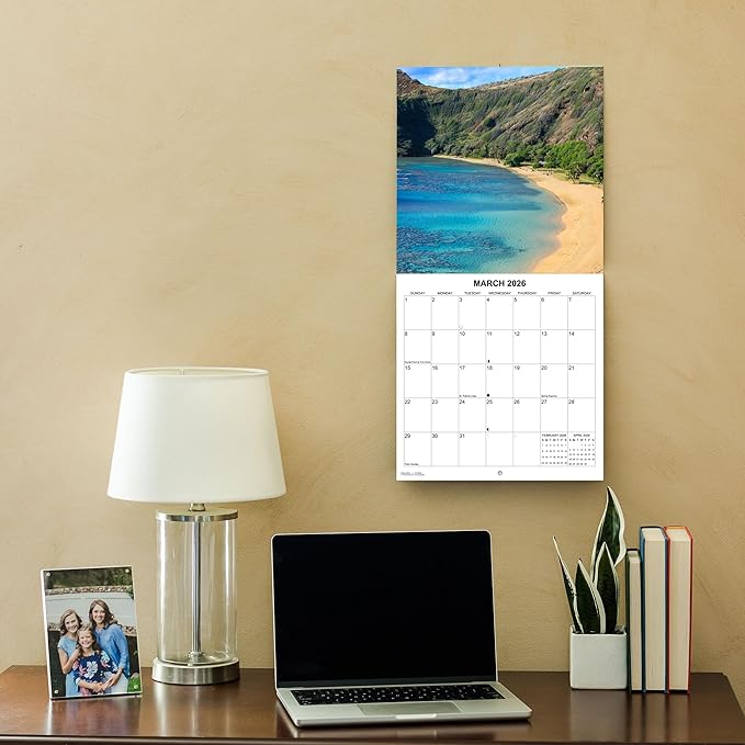 2026 Road to Hana Maui Hawaii Monthly Wall Calendar | Travel Calendar 2025-2026
