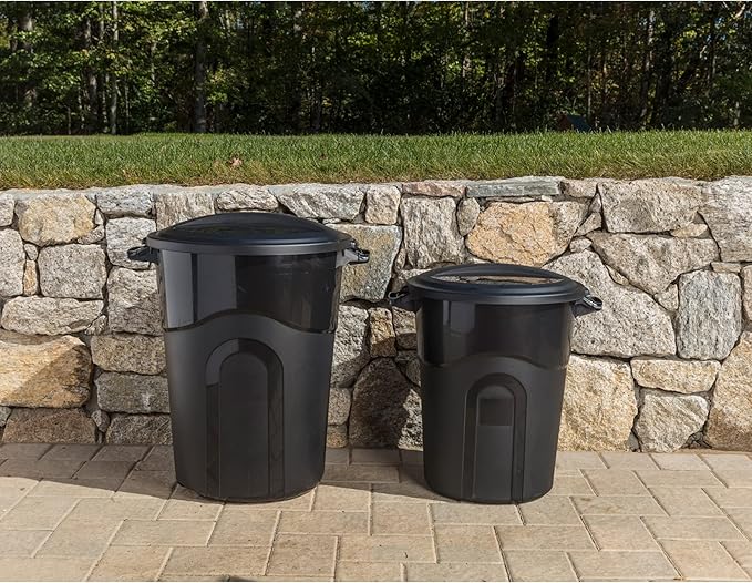 United Solution 20 Gallon Round Waste Container, Black, Easy to Carry Garbage Can with Sturdy Construction, Pass-Through Handles & Attachable Click Lock Lid, Indoor or Outdoor Use, 2-Pack, (TI0087)