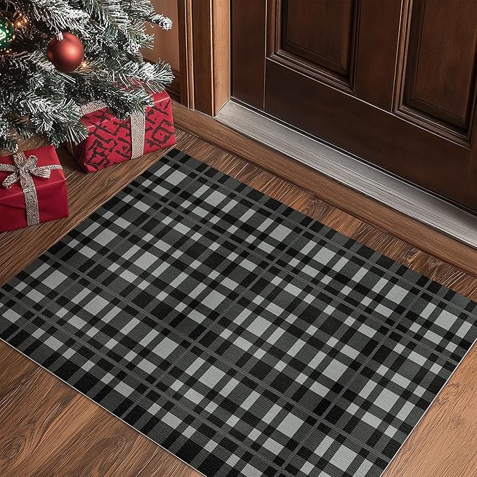 GENIMO Checkered Rug 3x5 Ft Black and White Fine Plaid Outdoor Rug Buffalo Plaid Rugs Mat Fall Doormats Washable Rug for Front Porch Decor Indoor Entrance Patio Balcony Entryway