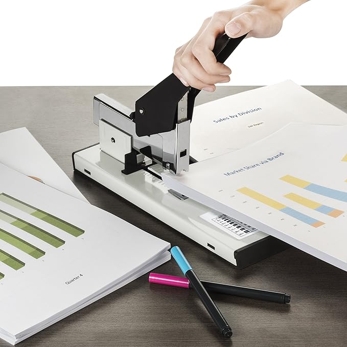 Blue Summit Supplies Heavy Duty Stapler, 200 Sheet Capacity, 2000 Staples Included, Tan