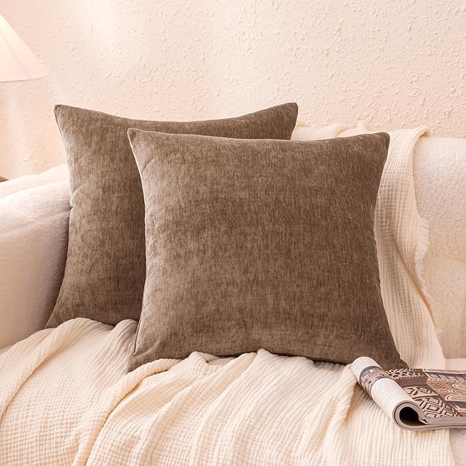 Amazon Basics Chenille Throw Pillow Covers, Home Decor Cushion Cover for Bedroom Living Room Couch Bed, 20" W × 20" L, Brown