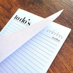 HADIGU To Do List Notepad A5 Size (8.3"x5.8") Premium Thick Paper With Cardboard Back Support, Undated Daily Planner Notepad, Daily To Do List Notebook, Ruled Pages, Checkboxes, Deadline Column.