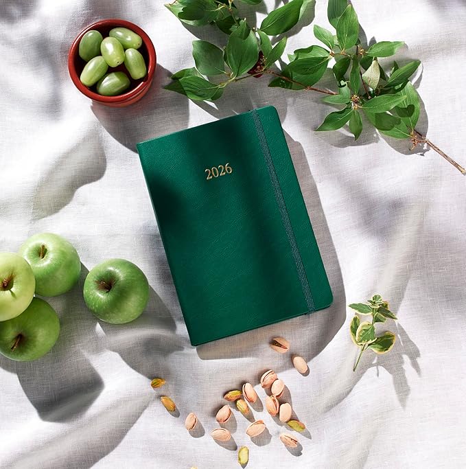 Wykeham's Executive 2026 Daily Journal Planner – US Public Holidays & Format – Customization Available (Racing Green, 8.5"×5.5")
